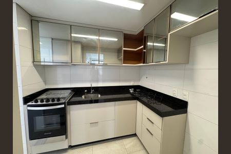 Apartamento para alugar com 2 quartos, 64m² em Santo Antônio, Belo Horizonte