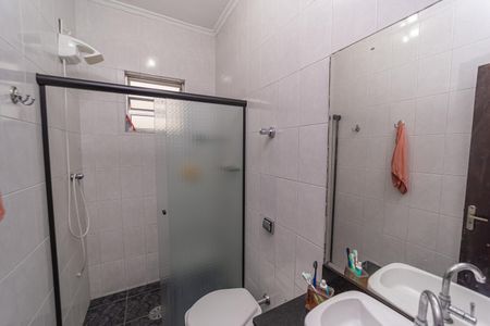 Casa para alugar com 147m², 2 quartos e 2 vagas Casa para alugar com 147m², 2 quartos e 2 vagasBanheiro