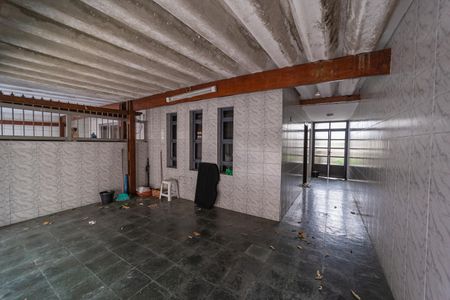 Casa para alugar com 147m², 2 quartos e 2 vagas Casa para alugar com 147m², 2 quartos e 2 vagasGaragem