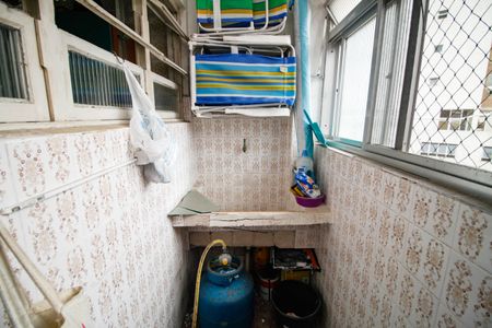 Apartamento para alugar com 60m², 2 quartos e 1 vagaÁrea de Serviço