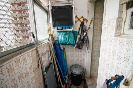 Apartamento para alugar com 60m², 2 quartos e 1 vagaÁrea de Serviço