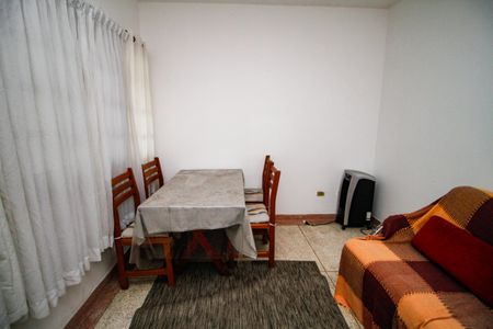 Apartamento para alugar com 60m², 2 quartos e 1 vagaSala
