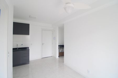 Sala de apartamento para alugar com 2 quartos, 37m² em Vila Isa, São Paulo