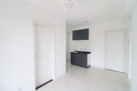 Sala de apartamento para alugar com 2 quartos, 37m² em Vila Isa, São Paulo