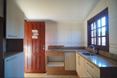 Casa para alugar com 360m², 2 quartos e 3 vagasCozinha