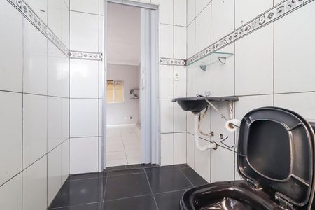 Casa para alugar com 40m², 2 quartos e 1 vagaBanheiro Social