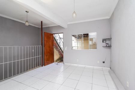 Casa para alugar com 40m², 2 quartos e 1 vagaSala