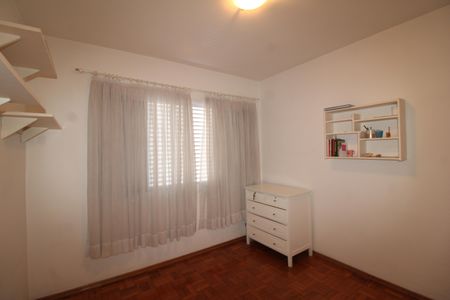 Casa à venda com 250m², 3 quartos e 2 vagasQuarto 3