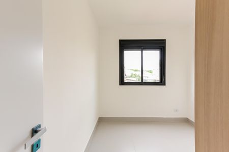 Quarto  de apartamento para alugar com 1 quarto, 30m² em Quitaúna, Osasco