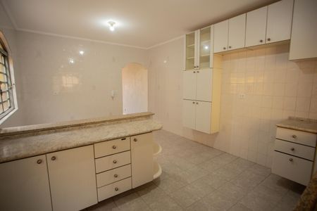 Casa à venda com 193m², 2 quartos e 3 vagasCOPA E COZINHA