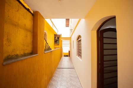 Casa à venda com 193m², 2 quartos e 3 vagasQUINTAL E ÁREA DE SERVIÇO