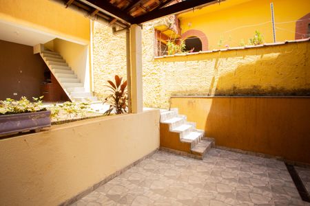 Casa à venda com 193m², 2 quartos e 3 vagasQUINTAL E ÁREA DE SERVIÇO