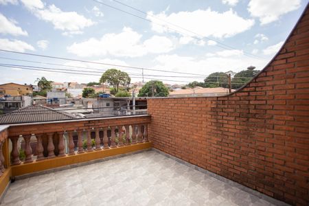 Casa à venda com 193m², 2 quartos e 3 vagasVARANDA DA SALA