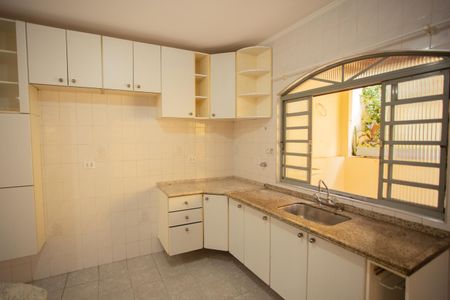 Casa à venda com 193m², 2 quartos e 3 vagasCOPA E COZINHA