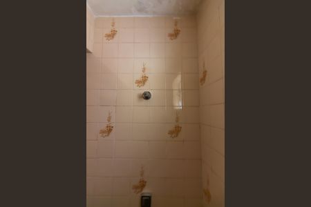 Casa para alugar com 180m², 3 quartos e sem vaga Casa para alugar com 180m², 3 quartos e sem vagaBanheiro de Serviço