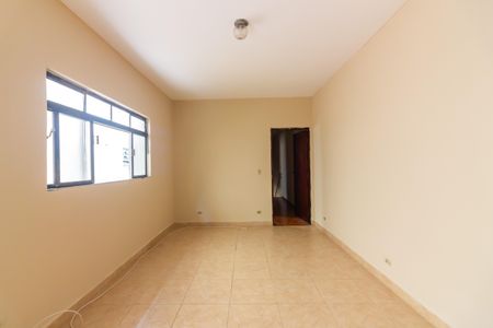 Casa para alugar com 180m², 3 quartos e sem vaga Casa para alugar com 180m², 3 quartos e sem vagaSala