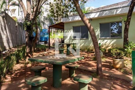 Apartamento para alugar com 57m², 3 quartos e 1 vagaÁrea comum