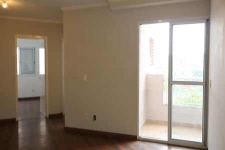 Sala de apartamento para alugar com 2 quartos, 52m² em Parque São Lourenço, São Paulo