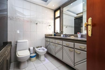 Apartamento à venda com 490m², 4 quartos e 4 vagasSuíte 1