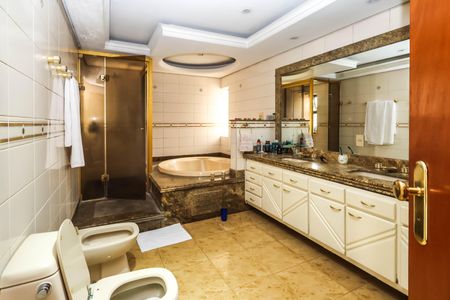 Apartamento à venda com 490m², 4 quartos e 4 vagasSuíte 3