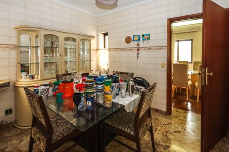 Apartamento à venda com 490m², 4 quartos e 4 vagasCozinha