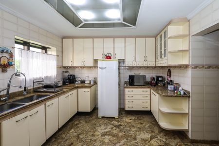 Apartamento à venda com 490m², 4 quartos e 4 vagasCozinha