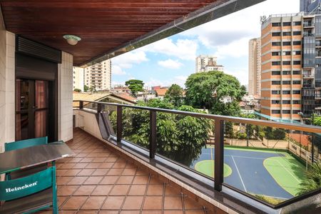 Apartamento à venda com 490m², 4 quartos e 4 vagasSuíte 1