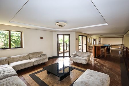 Apartamento à venda com 490m², 4 quartos e 4 vagasÁrea Comum - Salão de Jogos