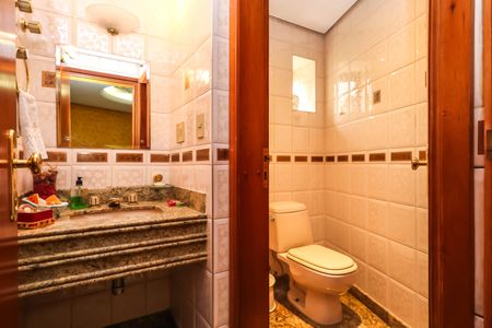 Apartamento à venda com 490m², 4 quartos e 4 vagasLavabo 1