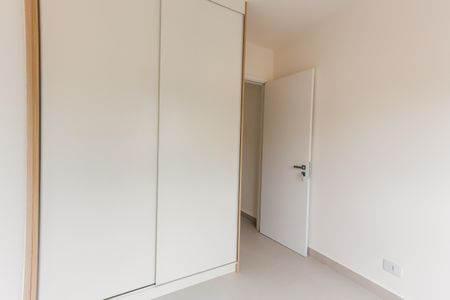 Quarto  de apartamento para alugar com 1 quarto, 32m² em Quitaúna, Osasco