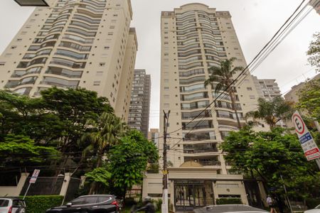 Apartamento à venda com 157m², 4 quartos e 2 vagasFachada