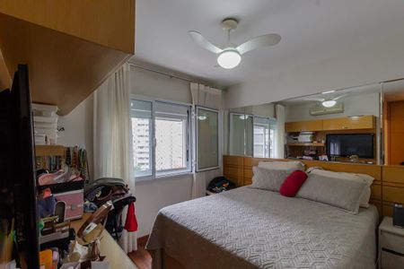 Apartamento à venda com 157m², 4 quartos e 2 vagasSuíte 1