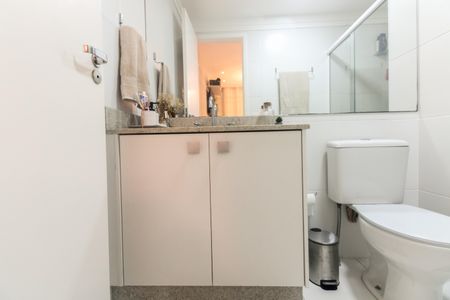 Apartamento à venda com 63m², 2 quartos e 1 vagaBanheiro Suíte 