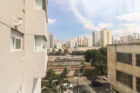 Apartamento à venda com 63m², 2 quartos e 1 vagaVaranda - Vista 