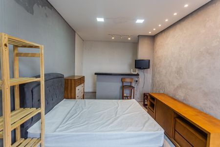 Quarto de kitnet/studio para alugar com 1 quarto, 35m² em Santa Efigênia, Belo Horizonte