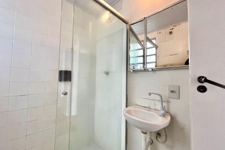 Apartamento para alugar com 67m², 2 quartos e 1 vaga Apartamento para alugar com 67m², 2 quartos e 1 vagaBanheiro