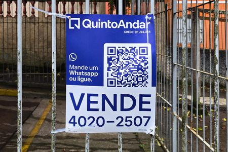 Apartamento à venda com 58m², 2 quartos e 1 vaga Apartamento à venda com 58m², 2 quartos e 1 vagaPlaca