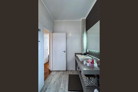 Apartamento à venda com 118m², 3 quartos e 1 vagaBanheiro