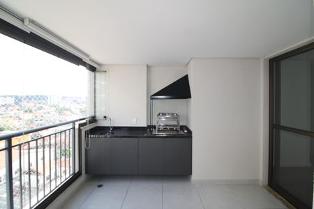 Apartamento à venda com 81m², 3 quartos e 2 vagasSala / Cozinha - Varanda