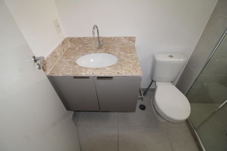 Apartamento à venda com 81m², 3 quartos e 2 vagasBanheiro 2
