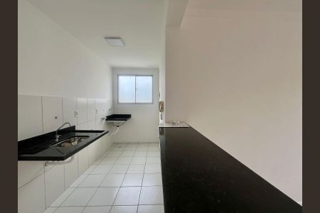 Apartamento à venda com 44m², 2 quartos e 1 vagaCozinha a Área de Serviço