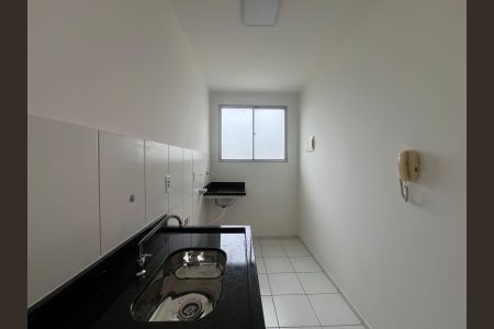 Apartamento à venda com 44m², 2 quartos e 1 vagaCozinha a Área de Serviço