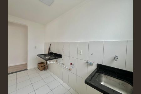 Apartamento à venda com 44m², 2 quartos e 1 vagaCozinha a Área de Serviço