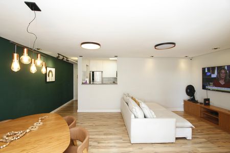 Sala de apartamento para alugar com 4 quartos, 105m² em Buritis, Belo Horizonte