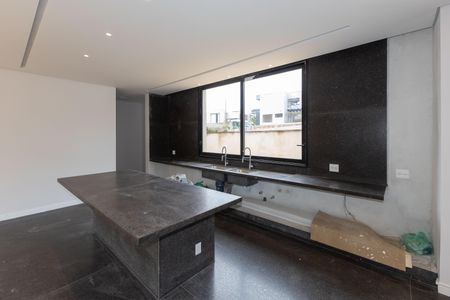 Casa de condomínio para alugar com 847m², 6 quartos e 4 vagas Casa de condomínio para alugar com 847m², 6 quartos e 4 vagasCozinha