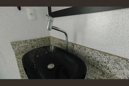 Casa à venda com 305m², 3 quartos e 2 vagasBanheiro da Área Gourmet