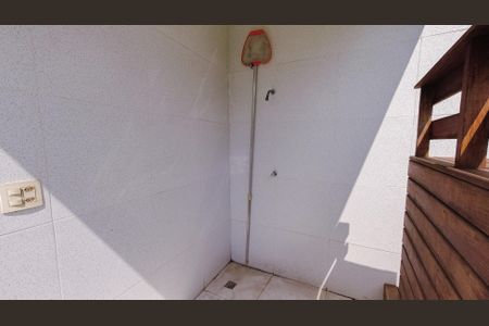 Casa à venda com 305m², 3 quartos e 2 vagasÁrea da Piscina