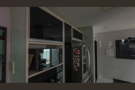 Casa à venda com 305m², 3 quartos e 2 vagasCozinha - Armários