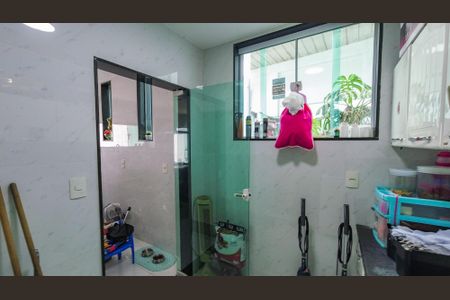 Casa à venda com 305m², 3 quartos e 2 vagasÁrea de Serviço