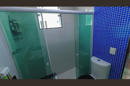 Casa à venda com 305m², 3 quartos e 2 vagasBanheiro da Suíte 2